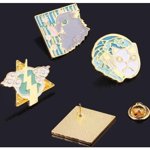 1PCS New Demon Slayer Kimetsu No Yaiba Anime Button Brooch Pins Metal Handmade Badge Decorative Accessories Props Jewelry Gift