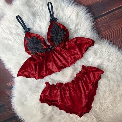 2021 Plus Size Women Sexy Satin Pajamas Set V-Neck Camisole Sleepwear Lace Lingerie Bowknot Tops Shorts Set pyjamas feminino
