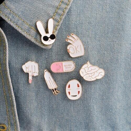 DIY Vintage Brooch Middle Finger Rabbit Brain HAPPY Capsule Brooch for Women Enamel Pin Anime Badges Pill Brooch Pins