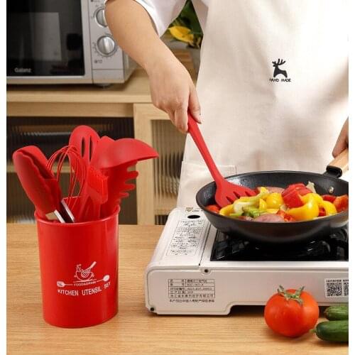 11PCS/set 10pcs /set Silica gel kitchen knives Scoop shovel suite Food clip, egg beater leak shovel brush Cooking Utensils