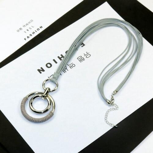 Exaggerated air circles, hand-made pendants, long necklaces, womens waxes and chains, and sweater chains