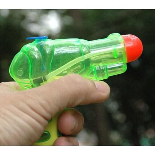 Beach water toys childrens toys mini trumpet bath water spray water spray in summer