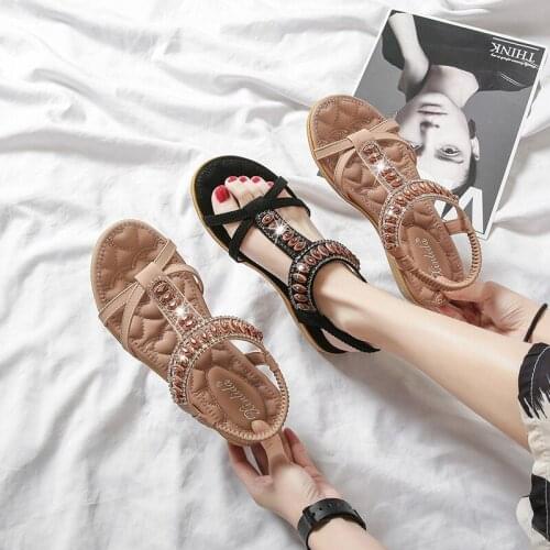 Summer women shoes 2021 open toe flat sandals ladies flower soft bottom sandals fashion beaded rhinestone roman shoes