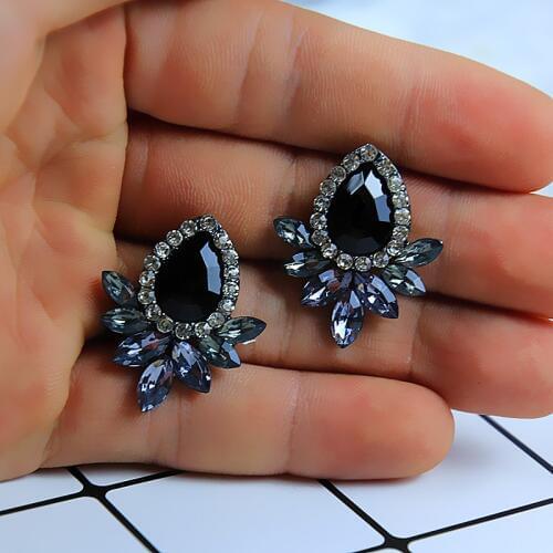 New Womens Fashion Crystal Earrings Rhinestone RED / Pink Glass Black Resin Sweet Metal Leaf Ear Earrings For Girl e0139