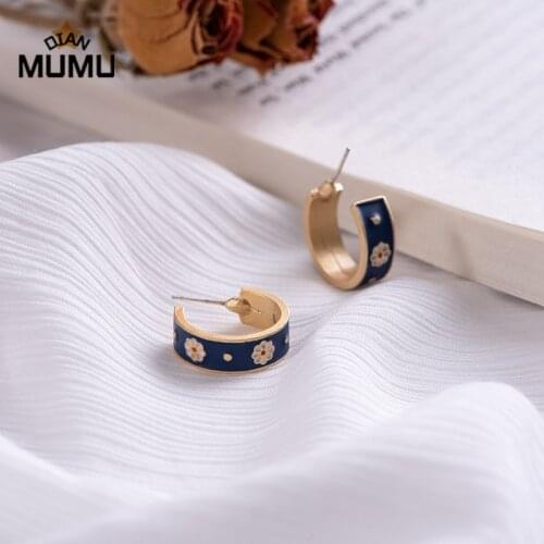 Korea Retro earrings Small Daisy Blue C-shaped Earring For Female Fashion Personality Girls Earrings Jewelry Gifts