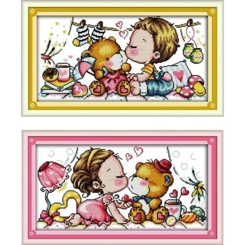 Kiss Bear Patterns Counted Cross Stitch DIY 11CT 14CT Cross Stitch Set Wholesale Cartoon Cross-stitch Kits Embroidery Needlework