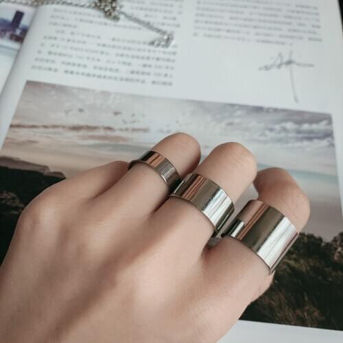 MOREDEAR Fashion Darkness Plain Silver Ring Opened Adjustable Size Stainless Steel Ring For Women and Men