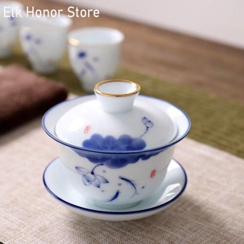 140ml Hand Painted Goldfish Swimming Tea Tureen White Porcelain GaiWan Lotus Sancai Tea Cup Sopera Kung Fu Tea Pu'er Drinkware