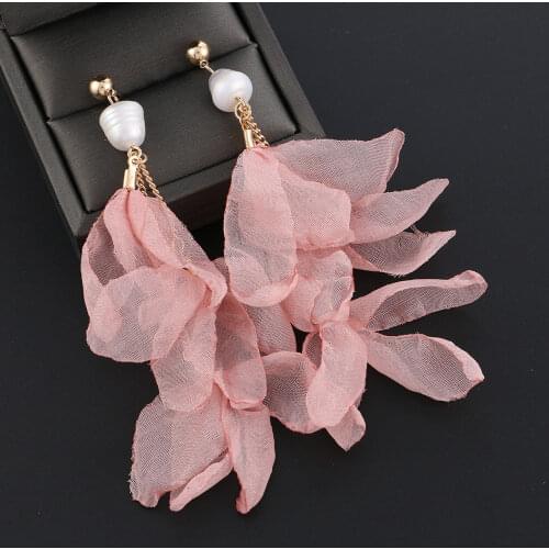 Badu 2021 Yarn Flower Earrings Bohemian Handmade Tassel Jewelry Colorful Pearl Drop Earring for Women Fashion Fringe Fabric