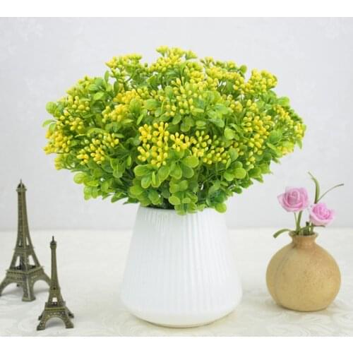 7 Branches Green Artificial Berry Flowers Bouquet Artificial Fruit Plants Mini Leaf Outdoor Living Room Wedding Decoration