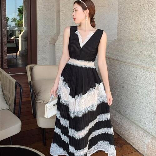 Black White Striped Summer Party Dress Women Korean Sleeveless High Waist Long Midi Dress Beach Boho Lace Patchwork Runway C279