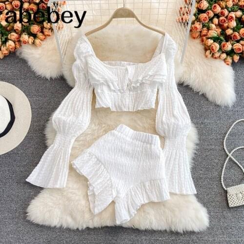 2021 New Spring Autumn Fashion Square collar flare sleeve short solid Top + Ruffles high waist wide leg Shorts two-piece set