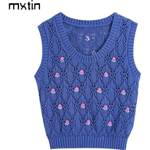 MXTIN 2021 Women Summer Fashion Chic Floral Embroidery Knitted Tank Tops Vintage O-Neck Sleeveless Female Camis Casual Chic Tops