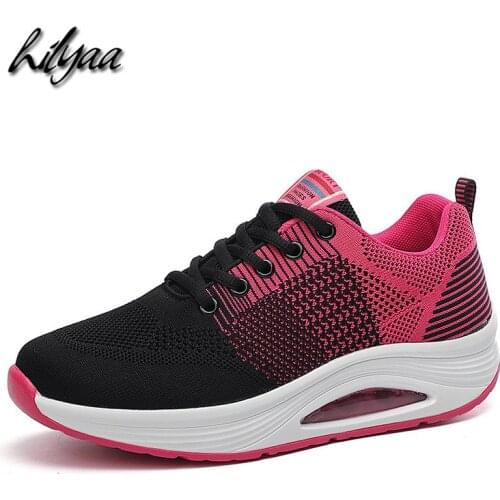 New Fashion Woman Flats Sport Running Sneakers Flying Weaving Breathable Mesh Platform ShoeS Soft Non-slip Girls Sneakers Women