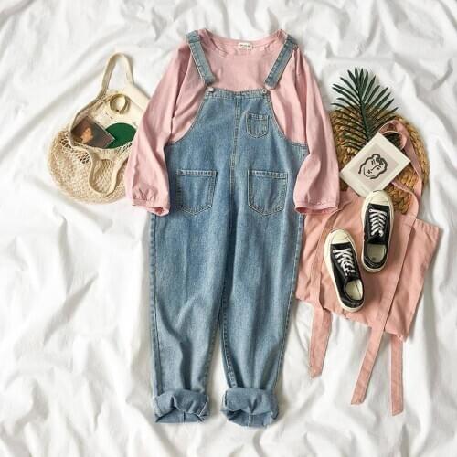 Spring and Autumn 2020 new female Korean version of the two-piece T-shirt long-sleeved shirt + denim overalls fashion suit