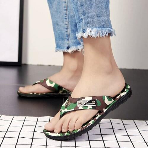 Slippers Summer Breathable Mens Shoes Solid Camouflage Men Slippers Waterproof Casual Sandals New 2021 Male Beach Shoes