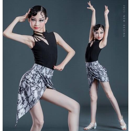 2021 Summer New Children Latin Dance Dress Girls Competition Professional Performance Costumes Split Top Snake Print Skirts Suit