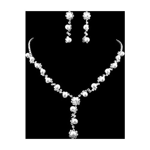 Faux Pearl Clear Austrian Rhinestone Choker Necklace Earrings Jewelry Set for Girl Friend
