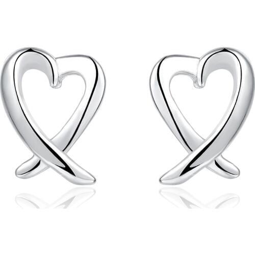 Heart-shaped silver simple earrings fashion trend ladies earrings simple love earrings