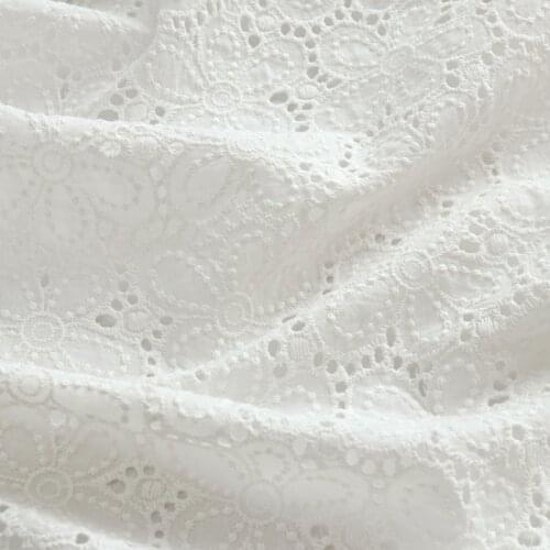 125cm wide 0.5meter/lot Soft and Thin White 100% Pure Cotton Cloth Fabric Embroidery Tshirt/ Baby Children Clothes Material X188