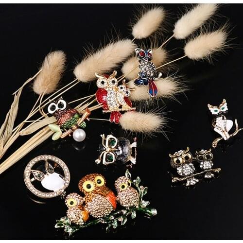 Vintage Rhinestone Crystal Pearl Inlaid Owl Brooch Pin Wedding Party Ladies Shiny Jewelry Clothing Accessories Cute Animal Badge