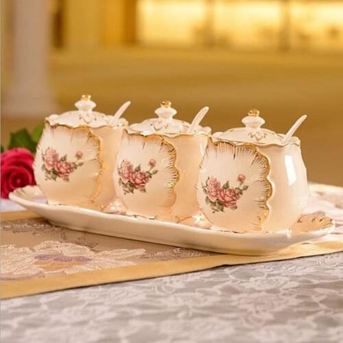 Creative European style seasoning jar set ceramic four-piece spice jar Sugar can coffee pot kitchen specials WJ71