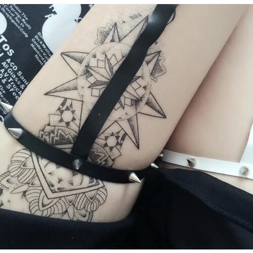 Women Sexy Punk Garter Belts With 2 Colors 2015 Fashion Rivet Style Body Cages