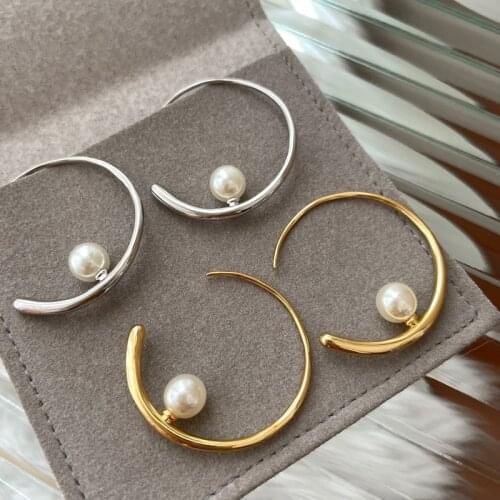 Gold and silver high-end earrings French online celebrity Pearl Earrings leisure retro new women