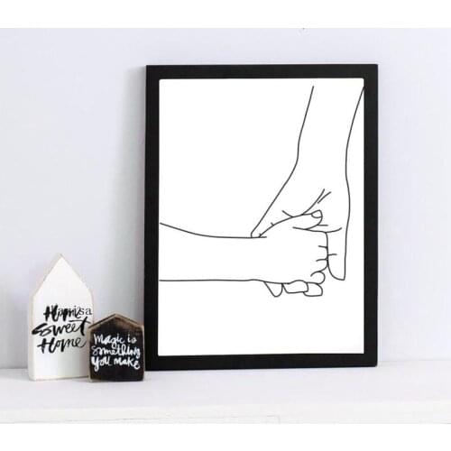 Holding Hands Line Art Print Mom Child Hands Poster Nursery Wall Art Canvas Painting Nordic Love Wall Decor for Kids Room