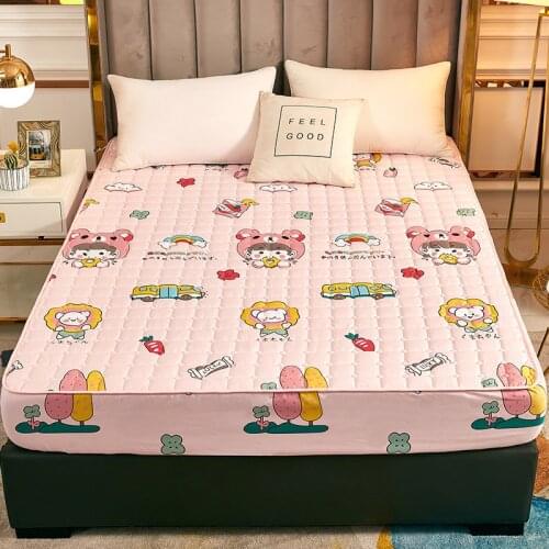 Thick quilted mattress sheet cover for warmth and soft crystal velvet queen bed sheet