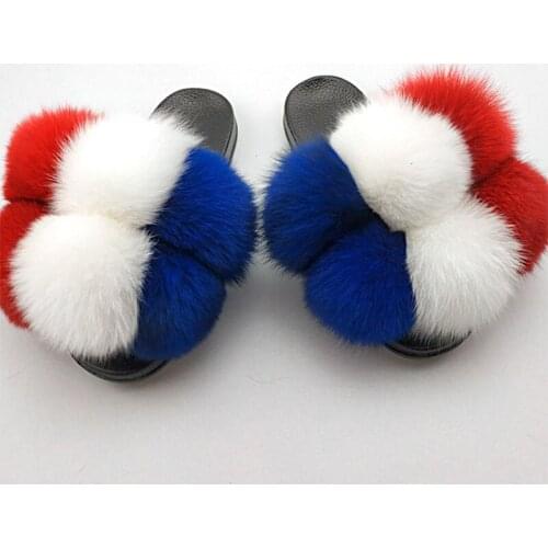 Womens Pom Pom Fur Slippers Flat Solft Thick Buttom Ladies Fluffy Sliders Furry Sandal Fashion Female Footwear Outside 2021 New