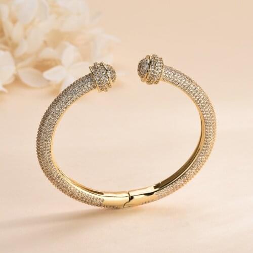 New jewelry fashion couples full of diamond bracelets European and American creative jewelry adjustable gold wholesale