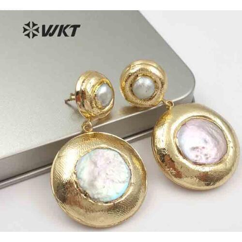 WT-E469 New arrival Beautiful Special Design Classic Natural pearl round Earring with full gold For women Fashion Jewelry Making