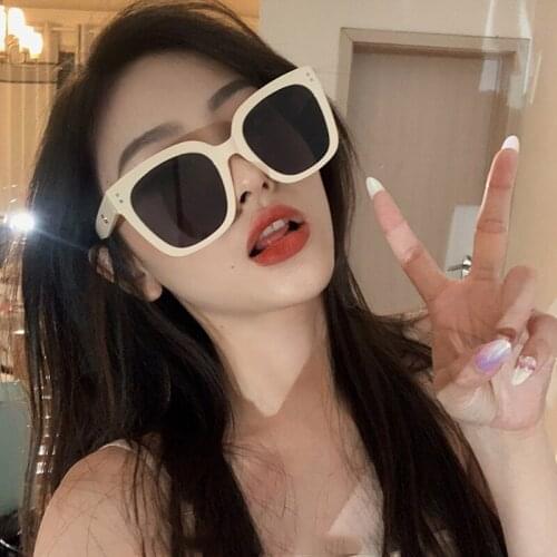 New Sunglasses Womens Fashion Square retro European and American Sunglasses net red spice girl disco glasses