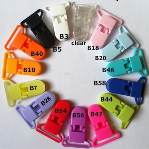 Wholesale) DHL free mixed 15 color 200pcs Hot D shape Plastic dummy Pacifier clip Soother Clip suspender clip for 25mm ribbon