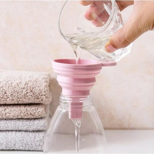 1pcs Mini Foldable Funnel Silicone Collapsible Funnel Folding Portable Funnels Be Hung Household Liquid Dispensing Kitchen Tools
