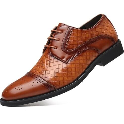 2020 New Style Mens Plaid Casual Leather Shoes Fashion Stitching Lace Up Large Size Mens Business Banquet Wedding Shoes38-48