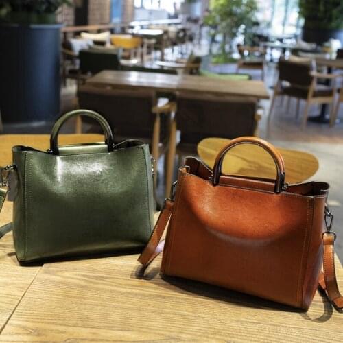 2021 New Fashion Womens Bucket Bag Vintage Oil Wax Leather Brown Shoulder Bags Women Casual Green Zipper Messenger Bag Woman