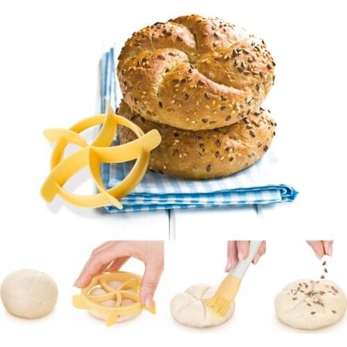 HILIFE Baking Tools Cake Biscuit Stamp Mould Bread Rolls Mold Fan Shaped Dough Cookie Press Plastic Pastry Cutter Kitchen Tools
