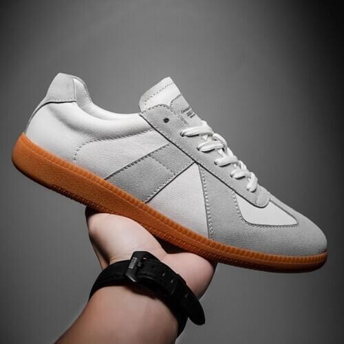 High Quality Fashion Sneakers Mens Shoes Brand Soft Genuine Leather Casual Walking Male Footwear Classic Luxury Suede Shoes Men