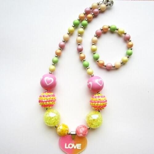 1Set 2020 New Child Valentines Day Heart Charm Chunky Beads Toddler Girls Bubblegum Necklace Bracelet Jewelry Set For Kids Gift