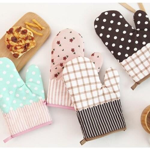 VERHALLE Aprons And Potholders