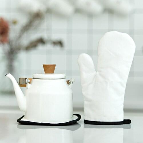 Grhuct Aprons And Potholders