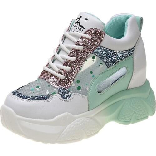 Summer Daddy Shoes Net Red Super Fire Sneakers 2020 New Hollow Mesh Shoes Womens Breathable Mesh Elevator Womens Shoes