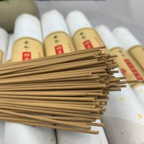 Natural Dianbai Agarwood Oudh Incense Sticks Cambodian Oud Stick Natural Scent Aroma For Yoga Fresh Air