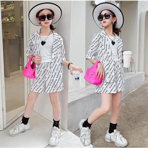 2021 Korea style girls 3 pcs set blazer+vest+shorts fashion summer girls suit 4-9t B255