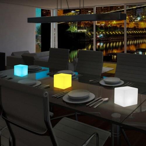 Thrisdar RGB Changeable Cube Bar Table Lamps With Remote AA Battery Powered For Bedside Restaurant Party Table Decor