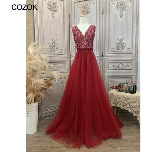 Elegant 2021 Red A-Line Prom Dresses Long Pearls Sashes V-Neck Prom Gown Long Tulle Evening Party Dress for Women