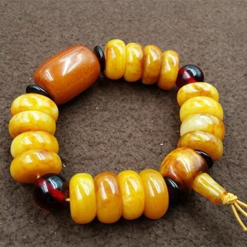 The new factory wholesale boutique high-end Baltic Amber Bracelet cocoa floating brine amber beeswax Bracelet wall dies wedding