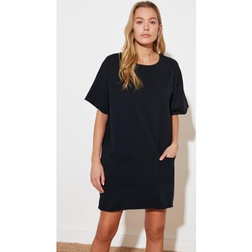 Trendyol Pocket Detail Dress TWOSS21EL3137